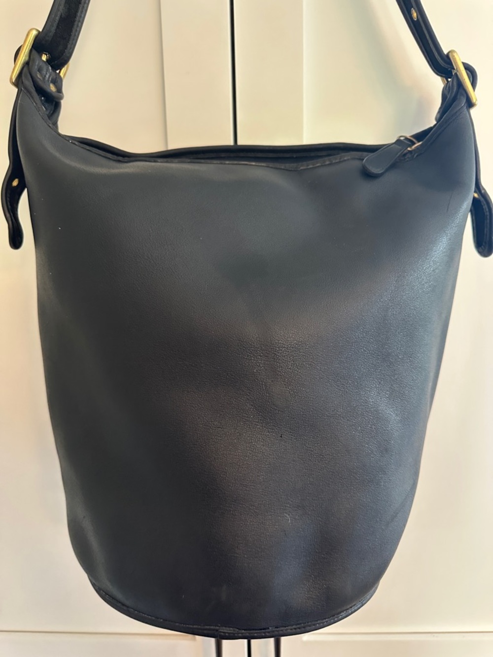 VINTAGE COACH #9085 BUCKET BAG -MADE IN THE UNITED STATES - Picture 5 of 8